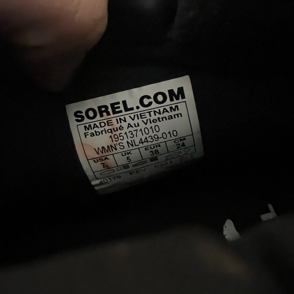 Sorel out and about Boot for women size 7 - Picture 7 of 10